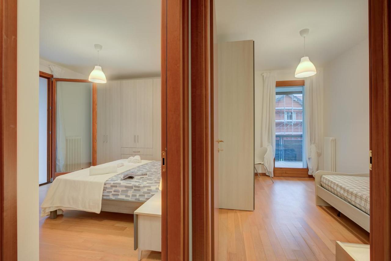 Magnolia - Happy Rentals ลาเวโน มอมเบลโล ภายนอก รูปภาพ