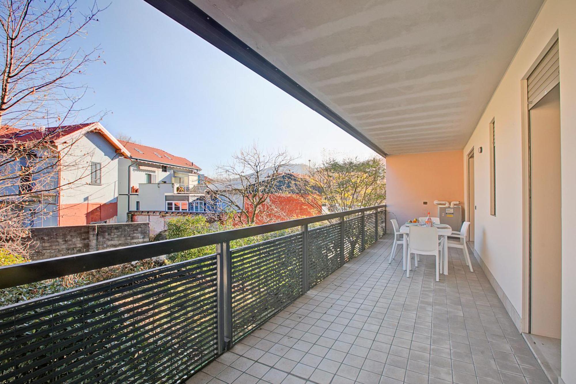 Magnolia - Happy Rentals ลาเวโน มอมเบลโล ภายนอก รูปภาพ